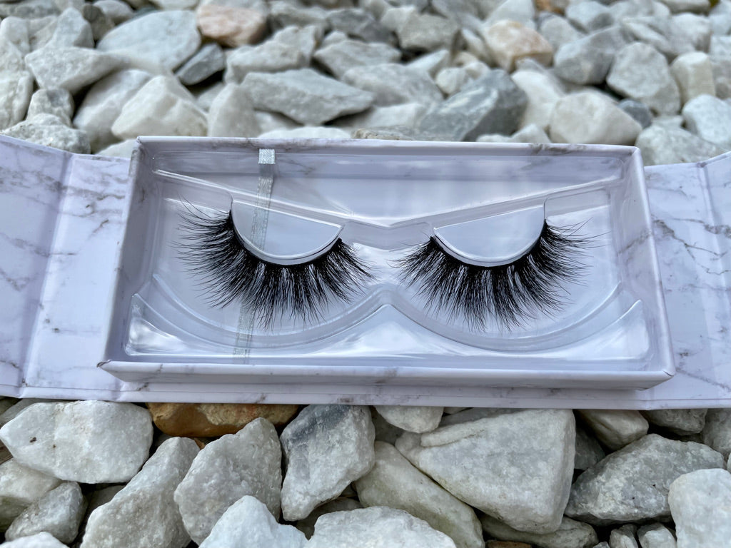 Lilly Lashes